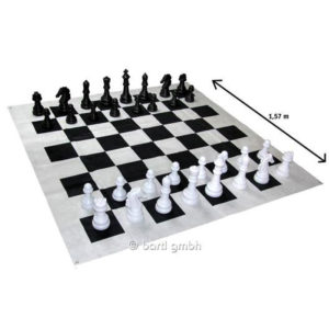 Jeu d'échecs géant pièces chez Robin des Jeux Paris